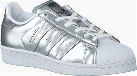 adidas superstar zilveren neus|How the Adidas Superstar Shoes Became an Icon .